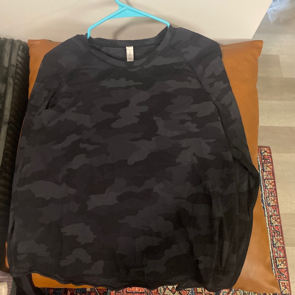 Lulu dark camo long sleeve